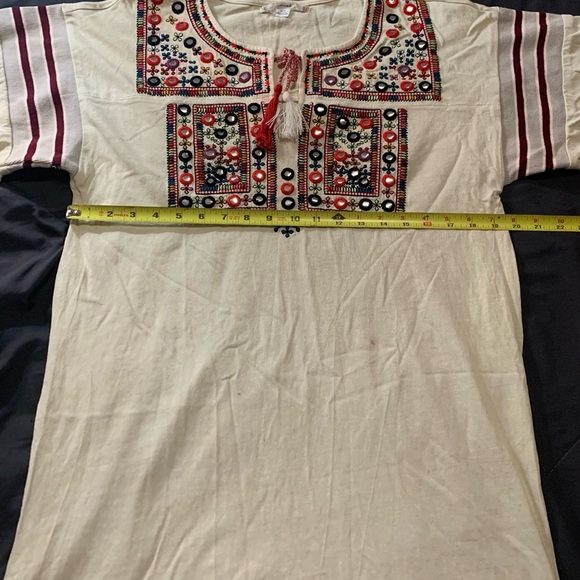 Kimchi Blue tunic Cream Top with Red and Black Embroidery - Picture 4 of 9